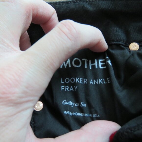 MOTHER Looker Ankle Fray Jeans in Guilty as Sin - Size 24 - Picture 14 of 15